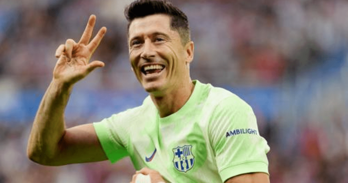 Lewandowski Rela Potong Gaji