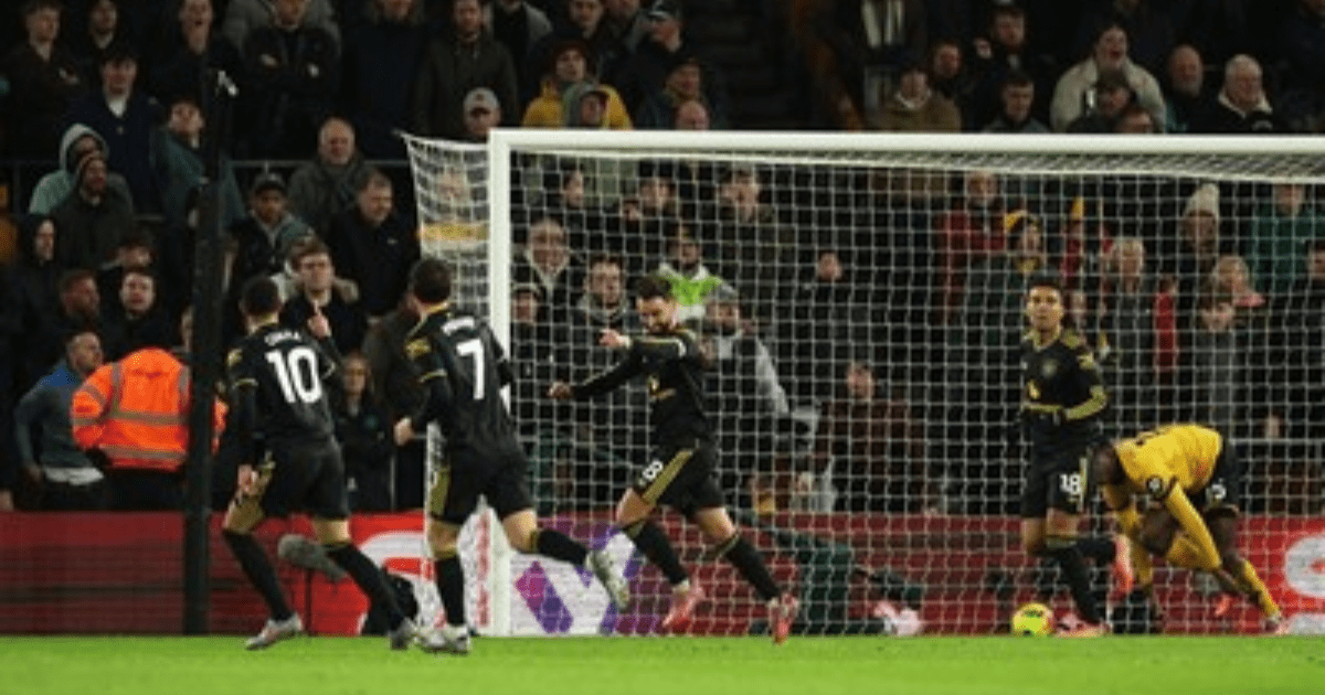 MU Menang 4-1 Wolves