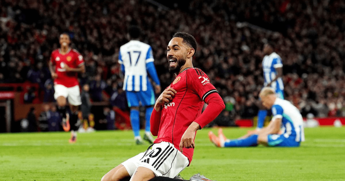 performa Manchester United