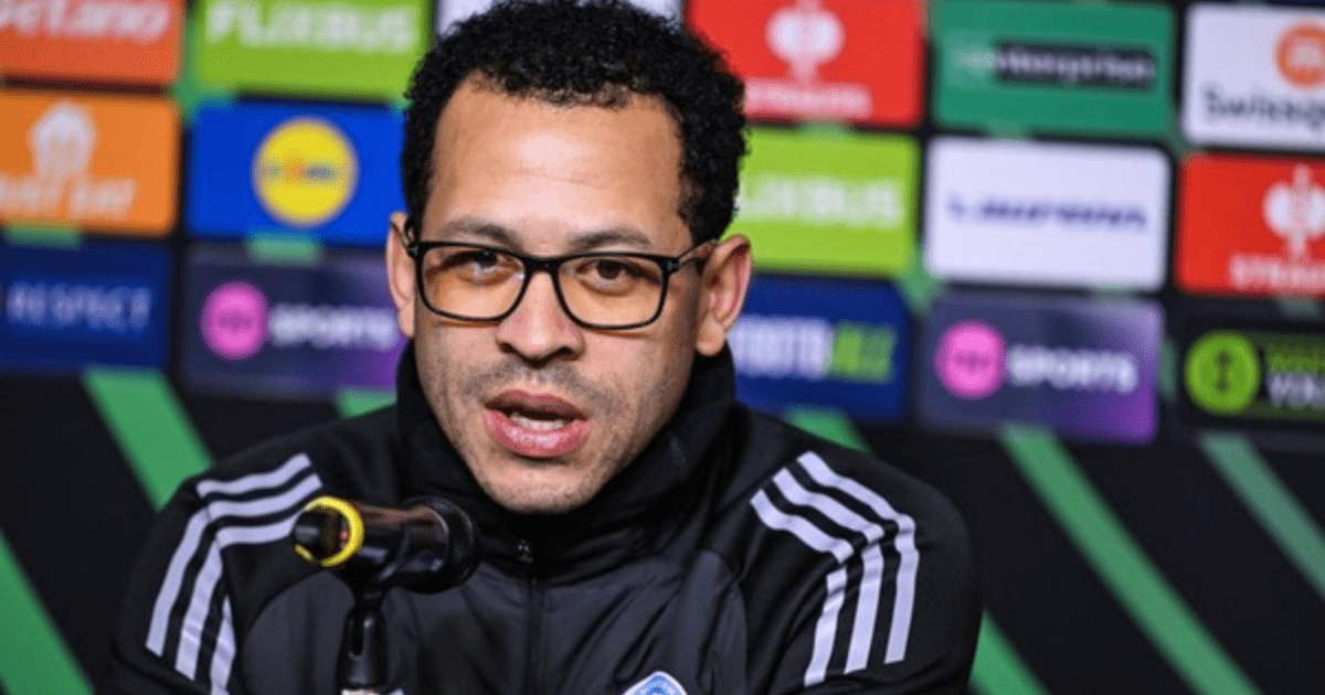 fans Strasbourg kecam Rosenior