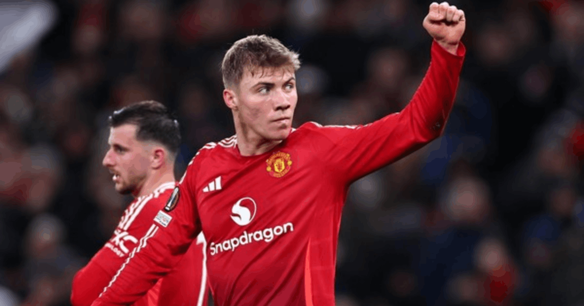 Striker Manchester United