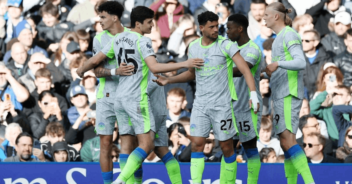 Persaingan Arsenal vs Man City