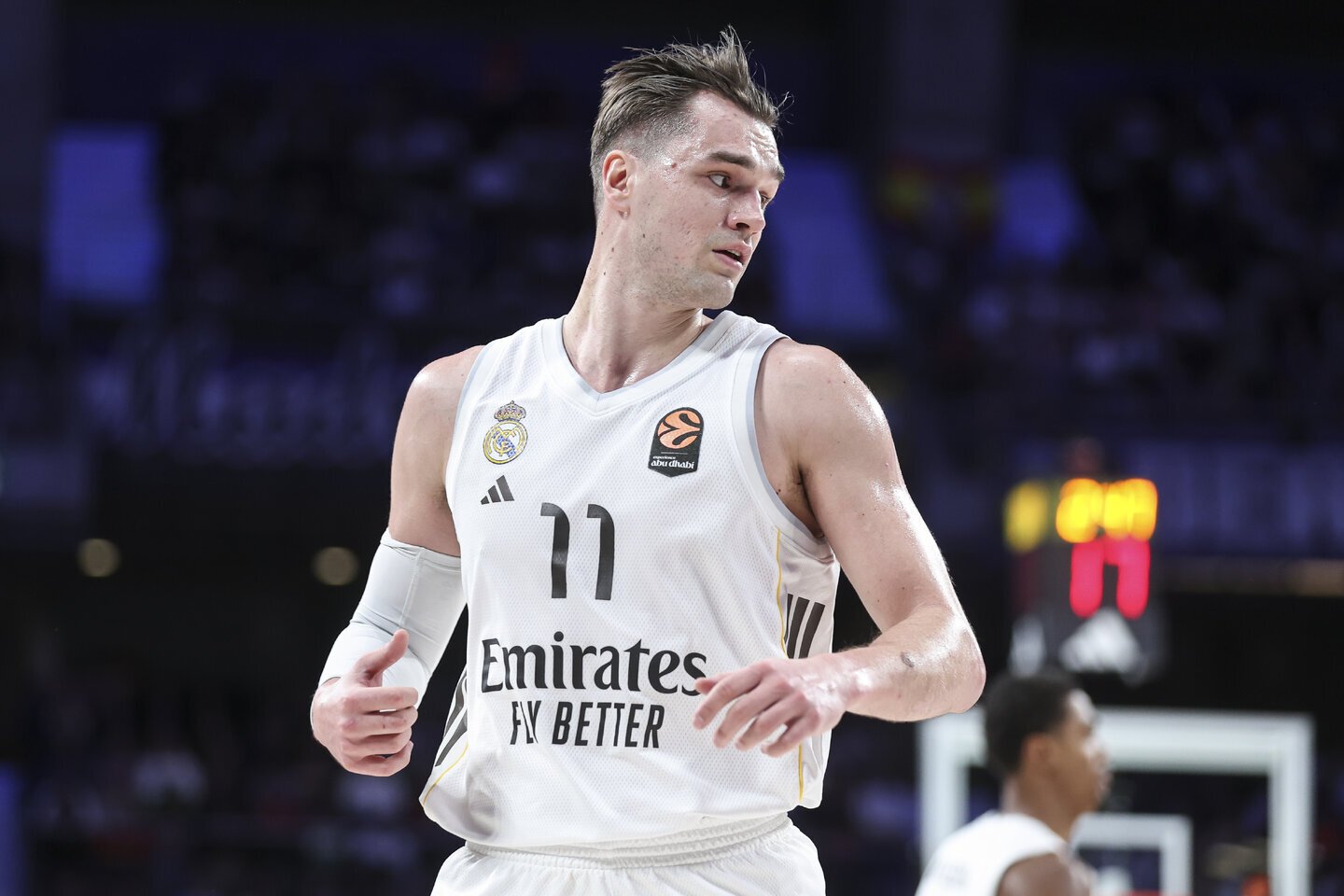 hezonja cavaliers - ilustrasi berita Hezonja Cavaliers: Hezonja ke Cavaliers: Pulang ke NBA dengan Kontrak Satu Tahun,…