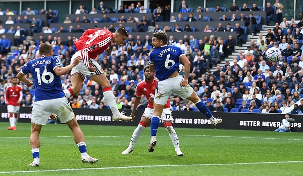 gol maitland-niles - ilustrasi berita Gol Maitland-Niles: Gol dramatis Maitland-Niles di penghujung laga bawa Everton…